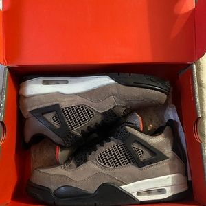 Jordan 4 Tuape Haze